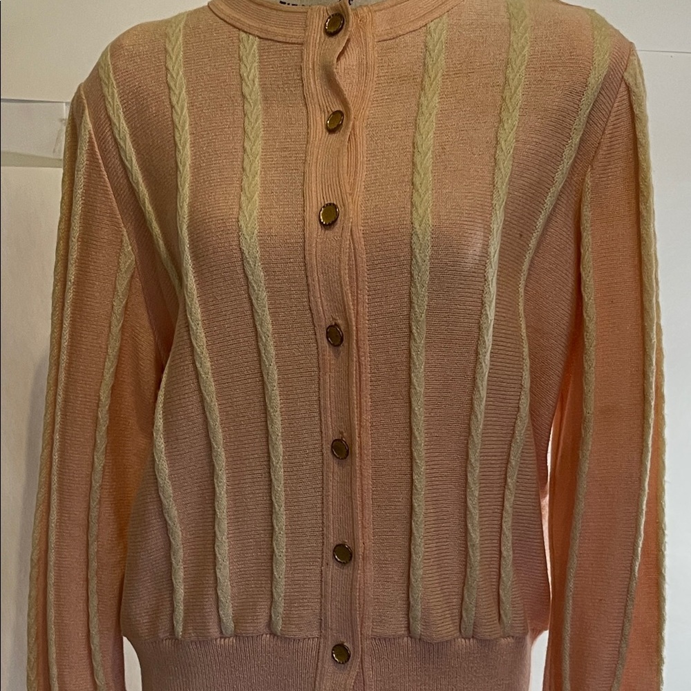 Vintage set Pink and cream gorgeous set. Size 14 1974 to  1995 era shoulder pads